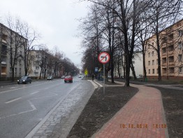 Zatoka autobusowa De Gaulle'a/Ślęczka_2